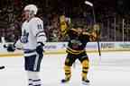 Les Bruins ont battu les Maple Leafs 4-3 samedi dans un match qui ressemblait beaucoup à un match éliminatoire.
