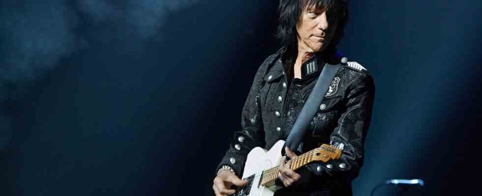 Ozzy Osbourne, Mick Jagger et Rod Stewart rendent hommage à Jeff Beck : "Personne n'a joué de la guitare comme Jeff"