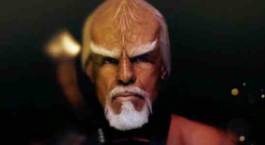 Pourquoi Worf se tourne vers le pacifisme dans Star Trek: Picard Saison 3