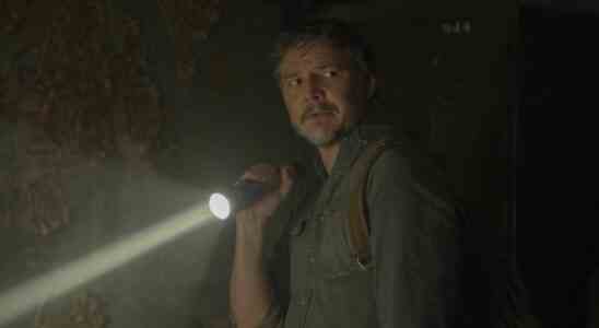 Joel with flashlight in HBO