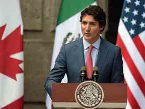 Le premier ministre Justin Trudeau prend la parole à la fin du 10e Sommet des dirigeants nord-américains au Palais national de Mexico le 10 janvier 2023.