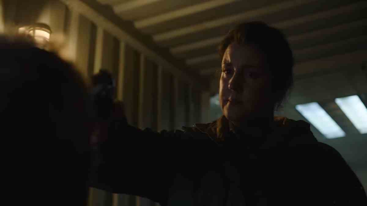 Revue de l'épisode 4 de The Last of Us: Please Hold My Hand est plus excellent sur HBO TV, avec Kathleen (Melanie Lynskey) une excellente feuille pour Joel.