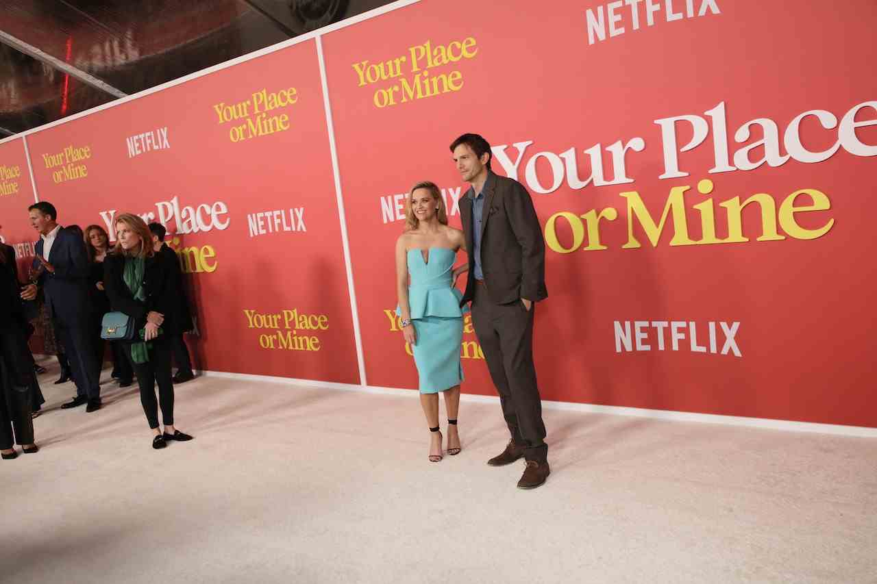 Ashton Kutcher et Reese Witherspoon sur le tapis rouge de Your Place or Mine