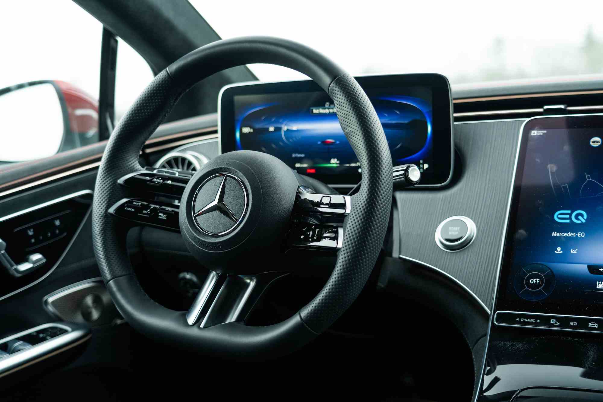 Mercedes-Benz EQE500W4 2023 