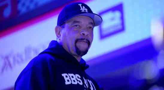 Ice-T sur le jeu hip-hop, la renommée d'Hollywood et l'obtention de ses fleurs : "Je voulais être mentionné parmi les plus grands" Les plus populaires doivent être lus Inscrivez-vous aux newsletters Variété Plus de nos marques