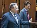 Le premier ministre du Québec François Legault et le premier ministre Justin Trudeau en décembre.  Qu'est-ce que la marche sur la pointe des pieds au Québec nous a apporté?  Un maximum de mélodrame avec un minimum de compréhension mutuelle.