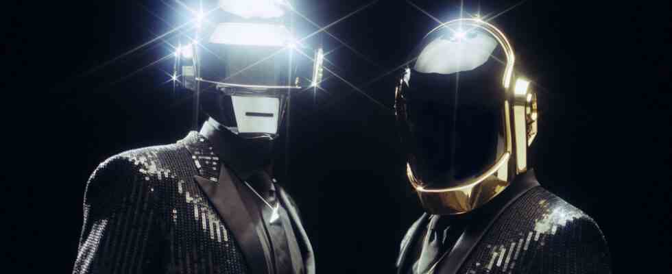 Daft Punk va sortir l'édition anniversaire "Random Access Memories" avec neuf titres bonus Les plus populaires doivent être lus Inscrivez-vous aux newsletters Variety Plus de nos marques