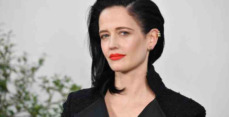 PARIS, FRANCE - JANUARY 21: Eva Green attends the Chanel Haute Couture Spring/Summer 2020 show as part of Paris Fashion Week at Grand Palais on January 21, 2020 in Paris, France. (Photo by Stephane Cardinale - Corbis/Corbis via Getty Images)