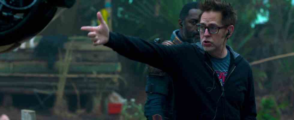 James Gunn veut que son univers DC "élève à nouveau" les écrivains et s'assure que les scripts sont prêts avant qu'ils ne tournent