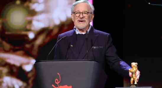 « Je n'ai pas fini » : Steven Spielberg prononce un discours sur l'ensemble des réalisations de Barnstorming à Berlin et rend hommage à l'héritage juif Les articles les plus populaires doivent être lus