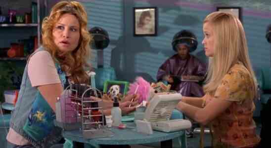 Jennifer Coolidge and Reese Witherspoon in Legally Blonde