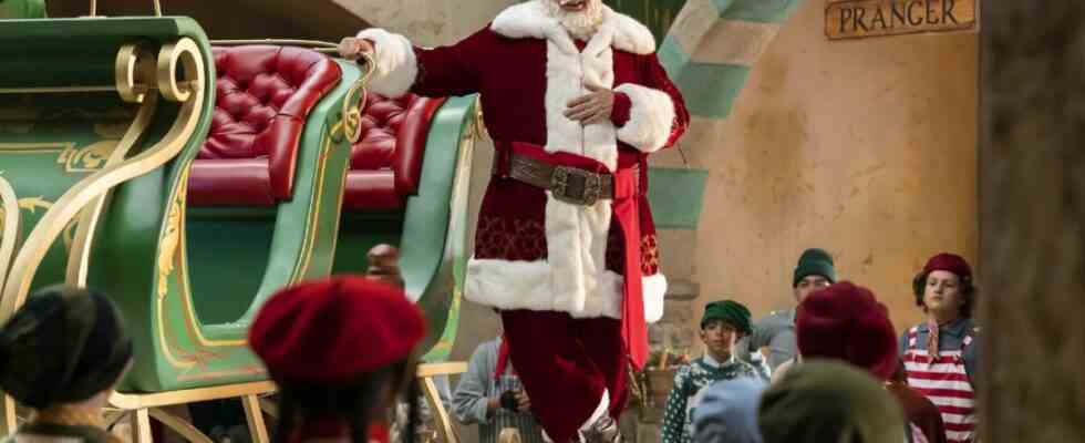 La saison 2 de The Santa Clauses de Disney + vient d'ajouter un stand-up préféré qui a vendu des salles plus grandes que Tim Allen
