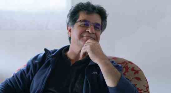 Le réalisateur iranien Jafar Panahi sort de prison
