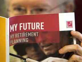 Les Canadiens croient maintenant qu'ils ont besoin de 1,7 million de dollars d'économies pour prendre leur retraite, une augmentation de 20 % par rapport à 2020, selon un nouveau sondage de BMO.