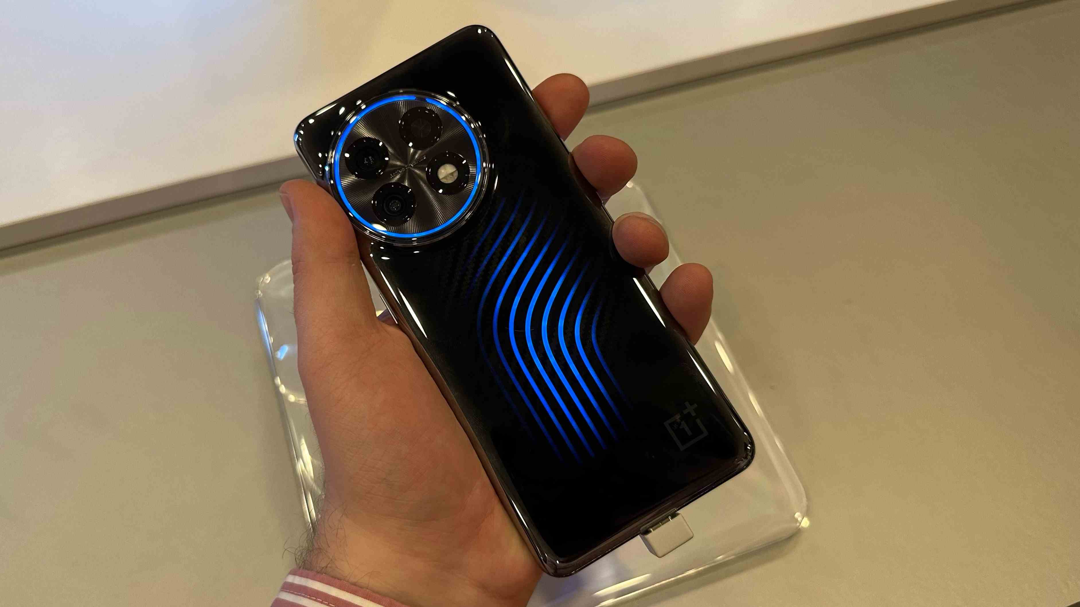 Le OnePlus Concept 11 au MWC 2023