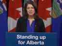 La première ministre de l'Alberta, Danielle Smith, partage cette semaine des détails sur la législation visant à défendre les intérêts de la province. 