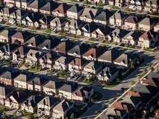 Comment l'immigration et le vieillissement de la population affecteront le marché du logement au Canada