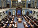 Les nouveaux députés québécois n'ont plus qu'à prêter serment d'allégeance au peuple québécois plutôt qu'au Canada.