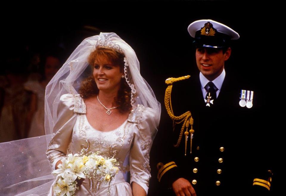 le mariage du prince andrew, du duc d'york et de sarah ferguson à l'abbaye de westminster, londres, royaume-uni, 23 juillet 1986 photo de john shelley collectionavalongetty images
