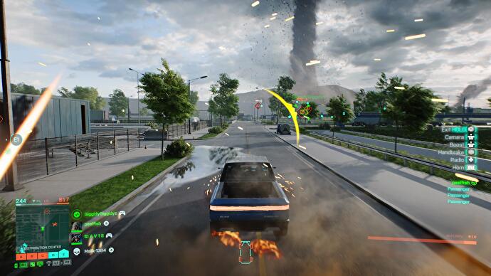 State of the Game Battlefield 2042 - conduire un camion à travers des explosions et une tornade à proximité