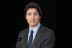 Le premier ministre Justin Trudeau s'adresse aux médias au Fort York Armory à Toronto, le vendredi 24 février 2023. 