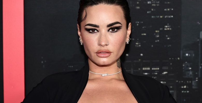 NEW YORK, NEW YORK - MARCH 06: Demi Lovato attends Paramount's "Scream VI" World Premiere at AMC Lincoln Square Theater on March 06, 2023 in New York City. (Photo by Jamie McCarthy/WireImage)