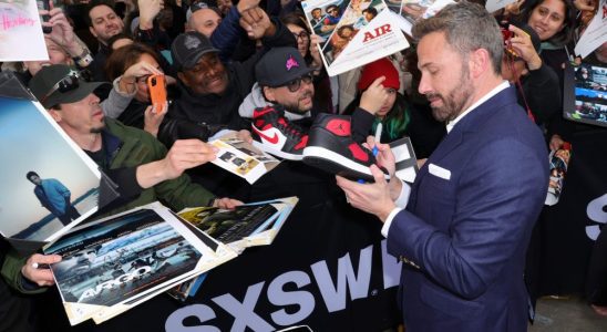 SXSW se déchaîne pour les chaussures de basket-ball Michael Jordan de Ben Affleck
