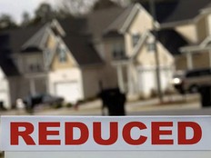 En toute hâte : le marché canadien de l'habitation considéré comme la « principale victime » du resserrement imminent du crédit