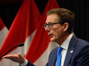 Le gouverneur de la Banque du Canada, Tiff Macklem, tient une conférence de presse à Ottawa.