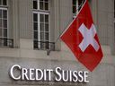 UBS propose d'acheter le Credit Suisse pour un montant pouvant atteindre 1 milliard de dollars, ce qui, selon la société suisse en difficulté, est trop bas, selon des sources.