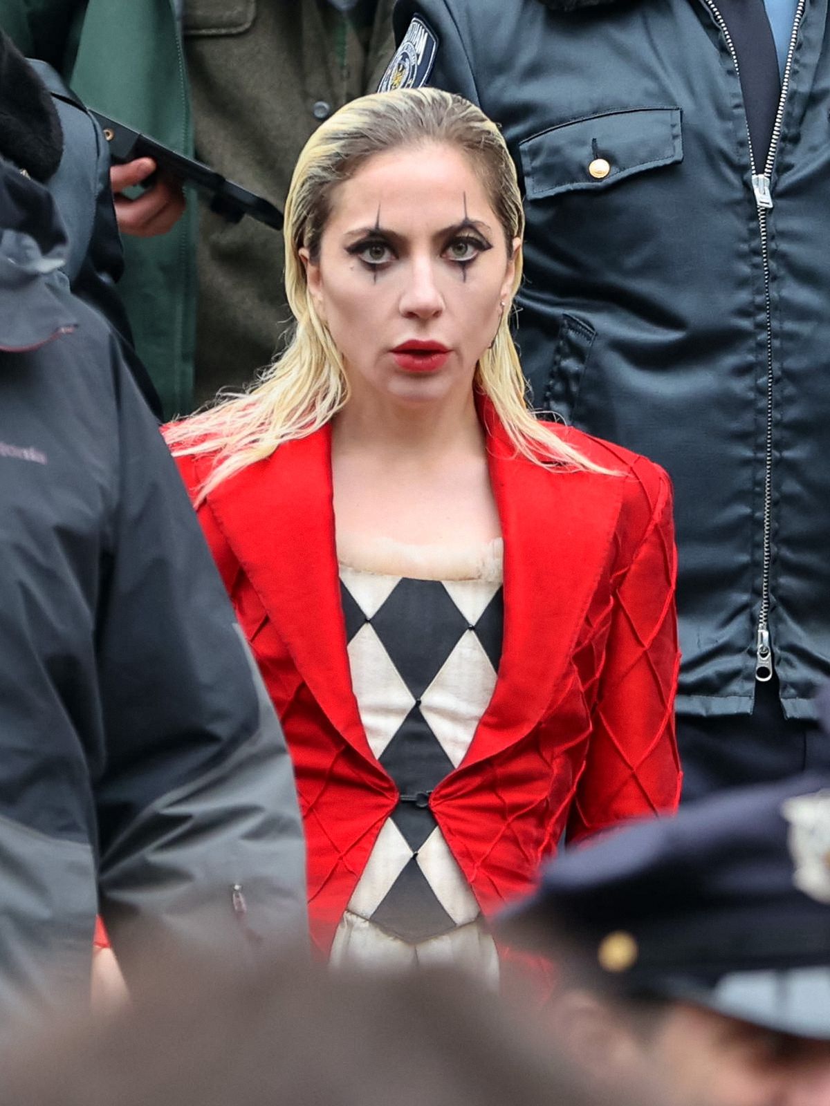 Lady Gaga est vue sur le tournage du film 