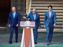 Le président américain Joe Biden, le président mexicain Andres Manuel Lopez Obrador et le premier ministre canadien Justin Trudeau se rendent à une conférence de presse conjointe à l'issue du Sommet des dirigeants nord-américains à Mexico, Mexique, le 10 janvier 2023.