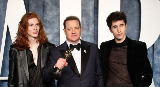 Brendan Fraser a amené ses enfants aux Oscars, puis ils l'ont rôti pour ses infâmes blagues de papa