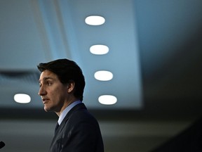 Le premier ministre Justin Trudeau demande aux députés et aux sénateurs du comité parlementaire sur la sécurité nationale de lancer une nouvelle enquête sur l'ingérence étrangère au Canada.