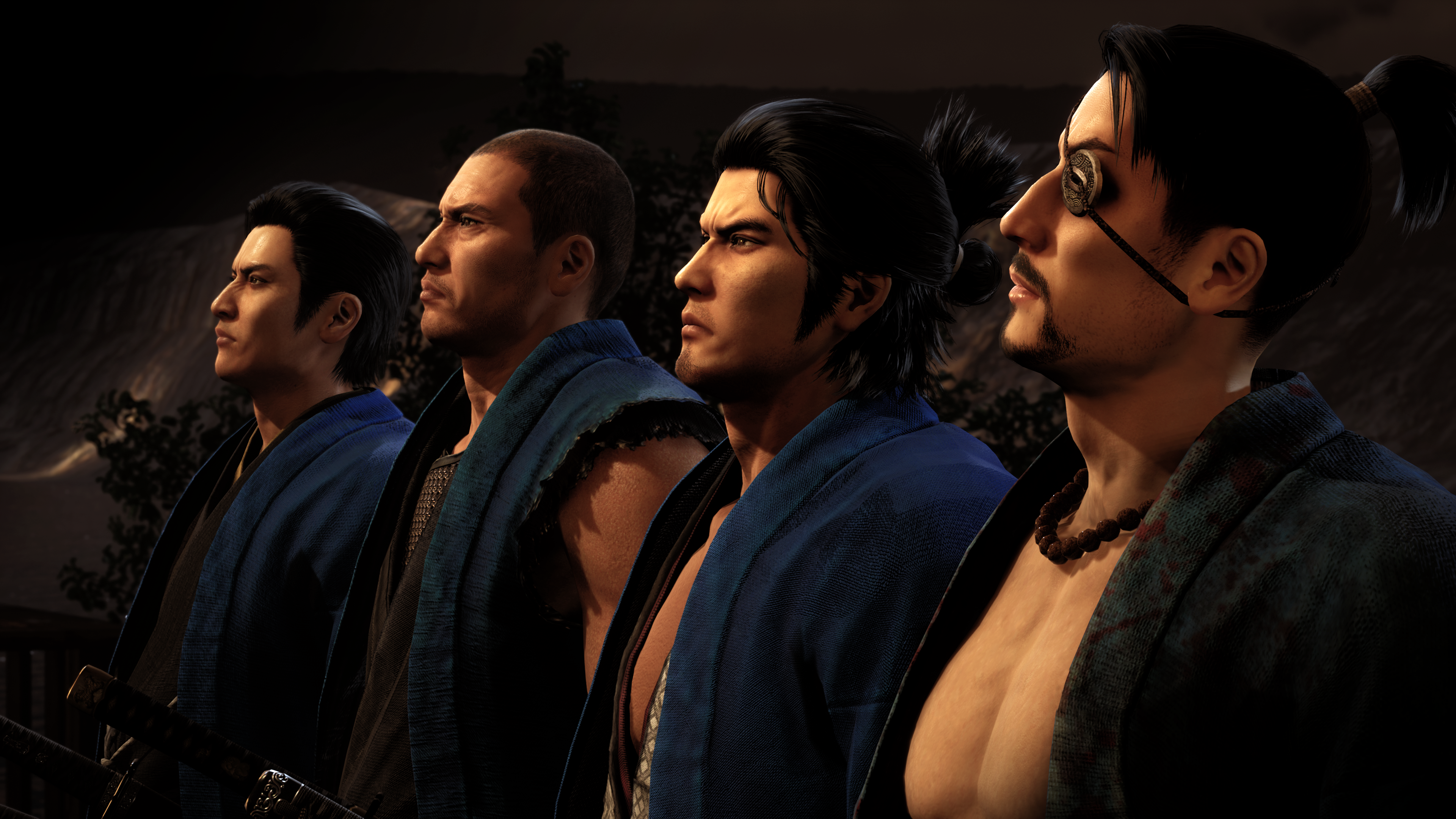 Une photo de 4 membres du Sinsengumi portant des uniformes bleus.  De gauche à droite : Hijikata Toshizo (inspiré de la mine Yoshitaka), Nagakura Shinpachi (inspiré de Taiga Saejima), Sakamoto Ryoma (inspiré de Kazuma Kiryu), Okita Soji (inspiré de Goro Majima)