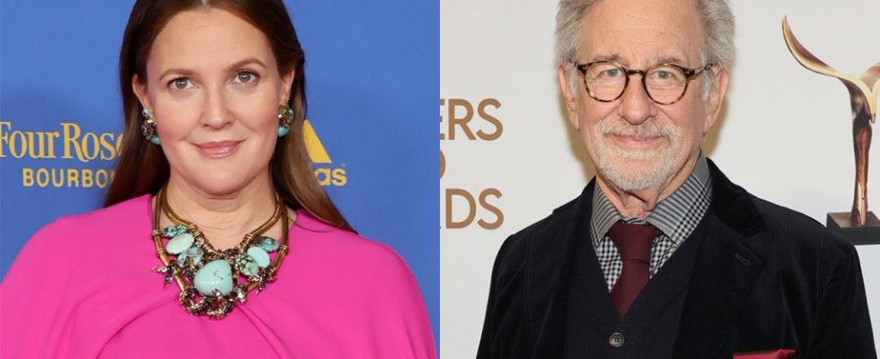Drew Barrymore dit que la photo d'elle et de Steven Spielberg est son article préféré dans la cabine d'essayage : "Je vis pour le rendre fier"