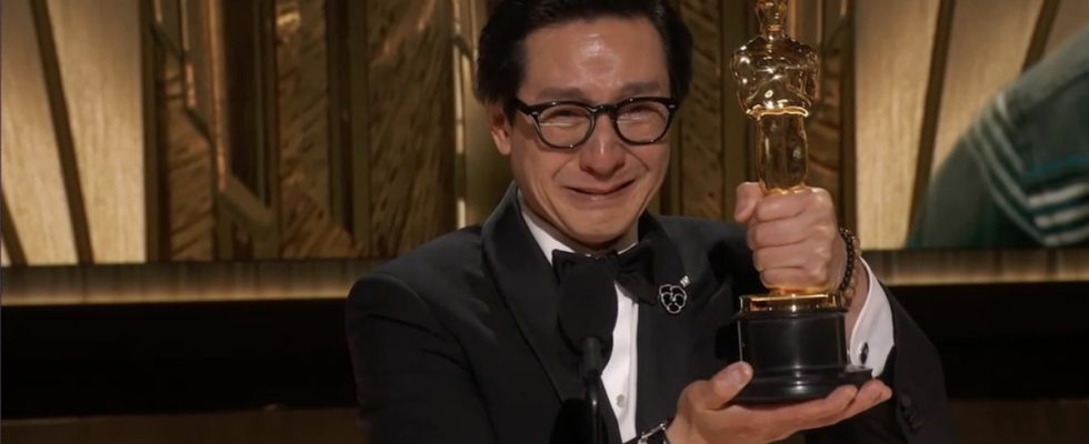 Ke Huy Quan de Everything Everywhere All At Once prononce un discours émouvant aux Oscars