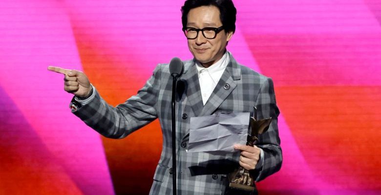 SANTA MONICA, CALIFORNIA - MARCH 04: Ke Huy Quan accepts the Best Supporting Performance award for “Everything Everywhere All at Once”  onstage during the 2023 Film Independent Spirit Awards on March 04, 2023 in Santa Monica, California. (Photo by Kevin Winter/Getty Images)
