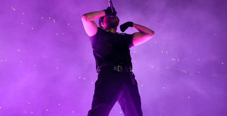 EAST RUTHERFORD, NEW JERSEY - JULY 16: The Weeknd performs at the "After Hours Til Dawn" Tour at Met Life Stadium on July 16, 2022 in East Rutherford, New Jersey. (Photo by Theo Wargo/Getty Images for Live Nation)