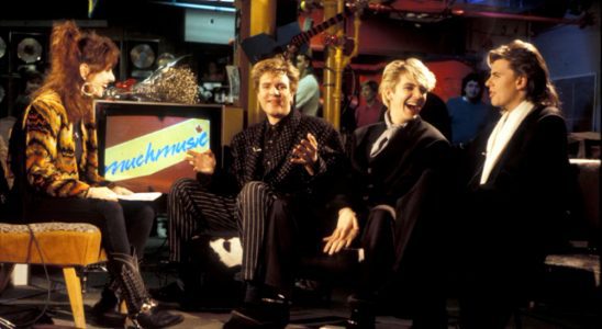 Le documentaire MuchMusic '299 Queen Street West' retrace comment une chaîne canadienne renégat a pris MTV et a gagné (pendant un certain temps) Le plus populaire doit être lu