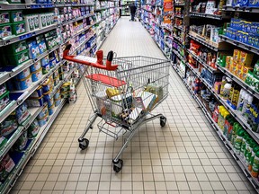 Les prix des produits d'épicerie ont augmenté à un rythme plus rapide, avec des prix en hausse de 11,4 % par rapport à il y a un an.