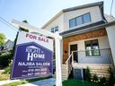 Le prix de référence des maisons a baissé d'environ 16 % au cours de la dernière année et les stocks sont bas.