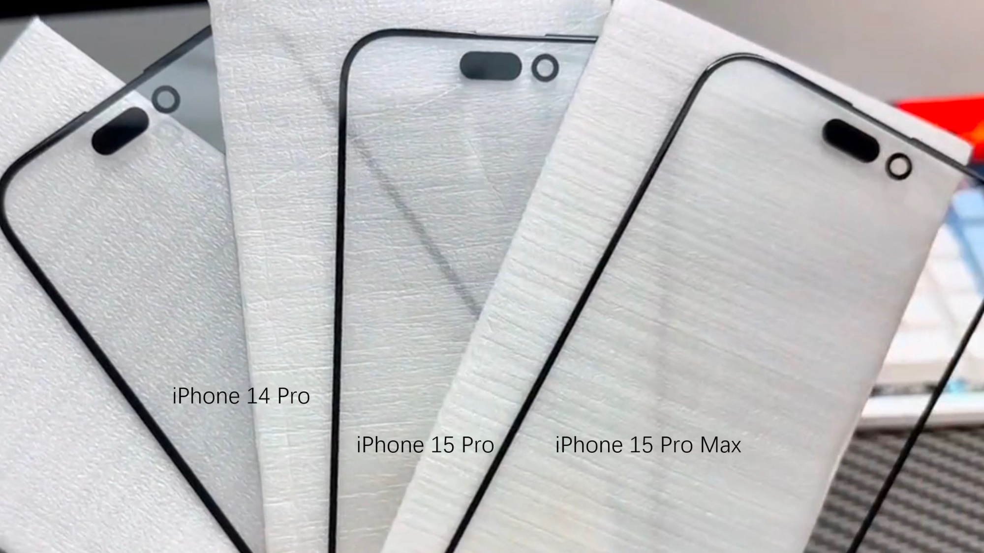 Maquette de coque en verre pour iPhone 15 Pro, iPhone 15 Pro Max et iPhone 14 Pro