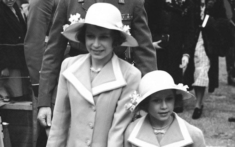 La princesse Elizabeth et la princesse Margaret en 1938 - AP
