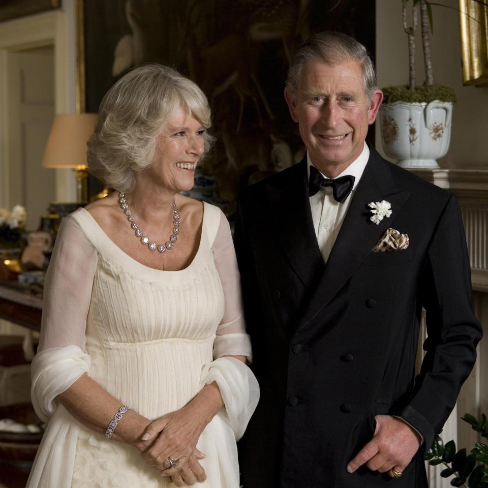 andout photo publiée par Clarence House du prince de Galles et de la duchesse de Cornouailles lors de son 60e anniversaire - Hugo Burnand/Clarence House