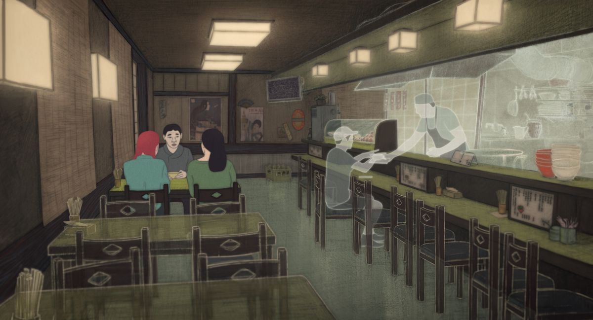Un homme et deux femmes qu'il vient de moi sont assis dans un restaurant dans l'adaptation de Haruki Murakami Blind Willow, Sleeping Woman.