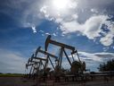 Mardi, les prix du brut West Texas Intermediate ont clôturé à 80,71 $ US le baril à la suite d'une réduction inattendue de la production annoncée par les pays de l'OPEP+ ce week-end.