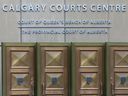 Entrée principale du Calgary Courts Centre. 
