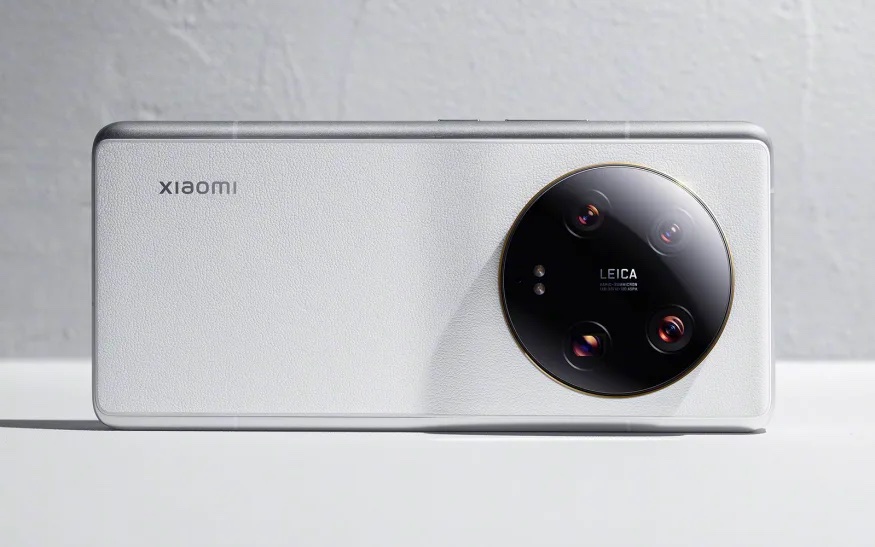 Xiaomi 13 Ultra avec caméras Leica