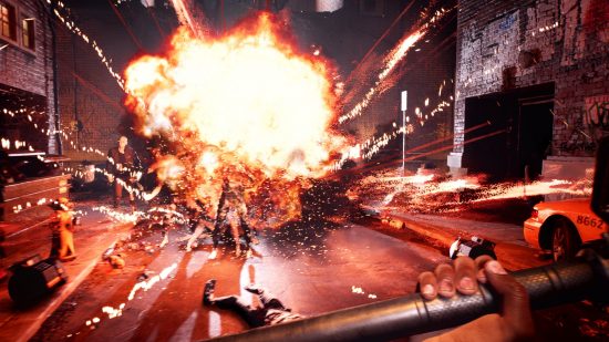 Avis sur Dead Island 2 - une image d'une explosion se produisant dans les studios Monarch.